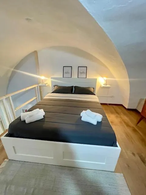 Bonhouse Villa Catania 0*,  Italy